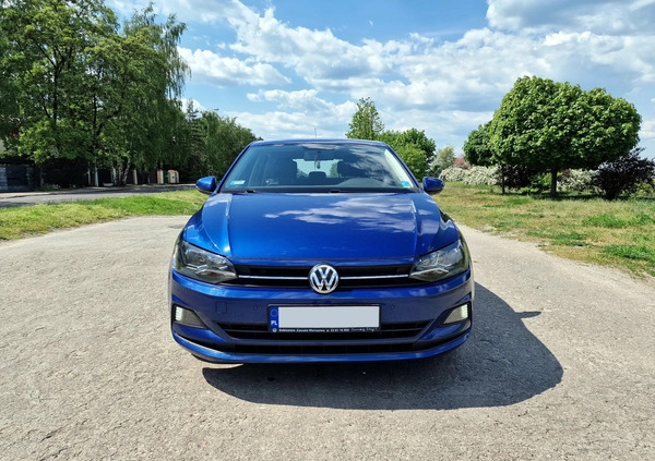 Volkswagen Polo cena 45500 przebieg: 118000, rok produkcji 2018 z Warszawa małe 121